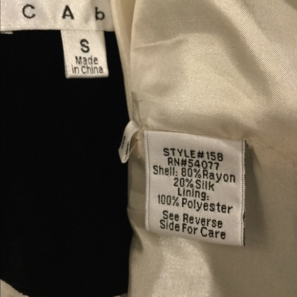 CAbi Black Opera Swing Velvet Cape S - Picture 7 of 8